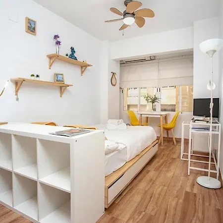 Center, Malagueta Apartment *